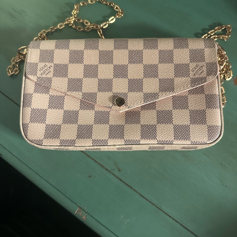 Designer inspired clutch/crossbody